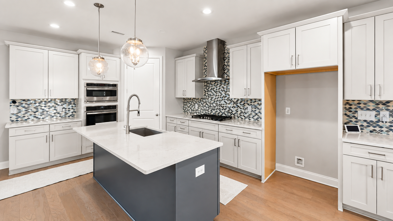 Google Ads landing pages for kitchen remodeling contractors