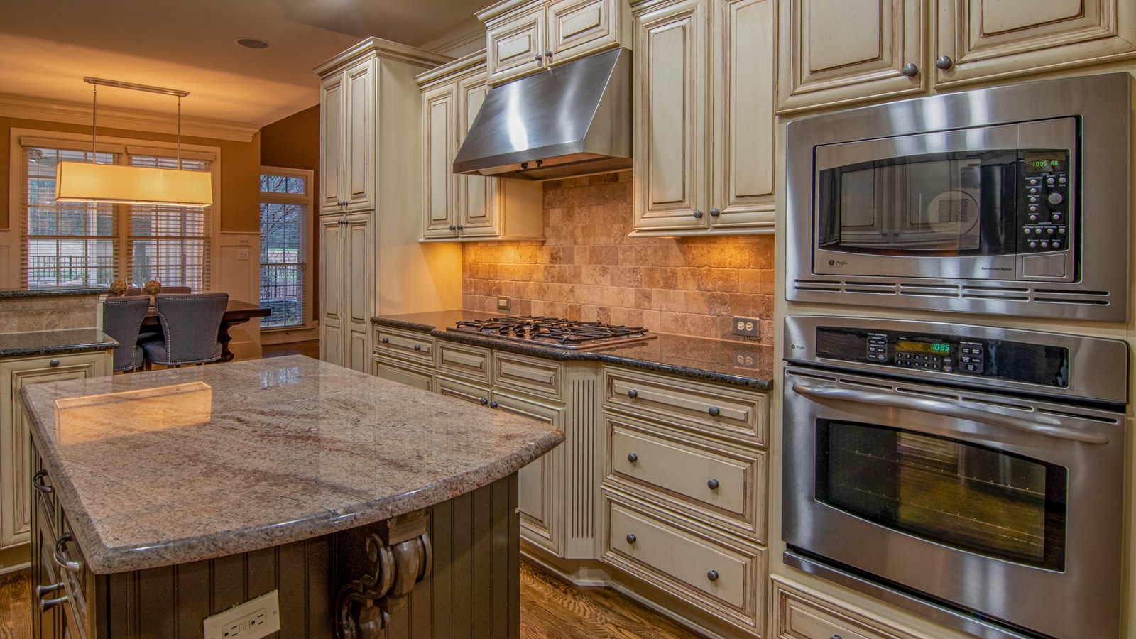 Free estimates for kitchen remodelers